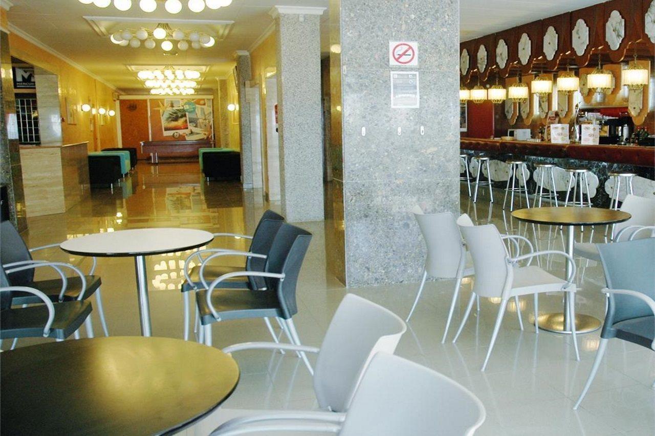 Hotel Fragata Calella Esterno foto